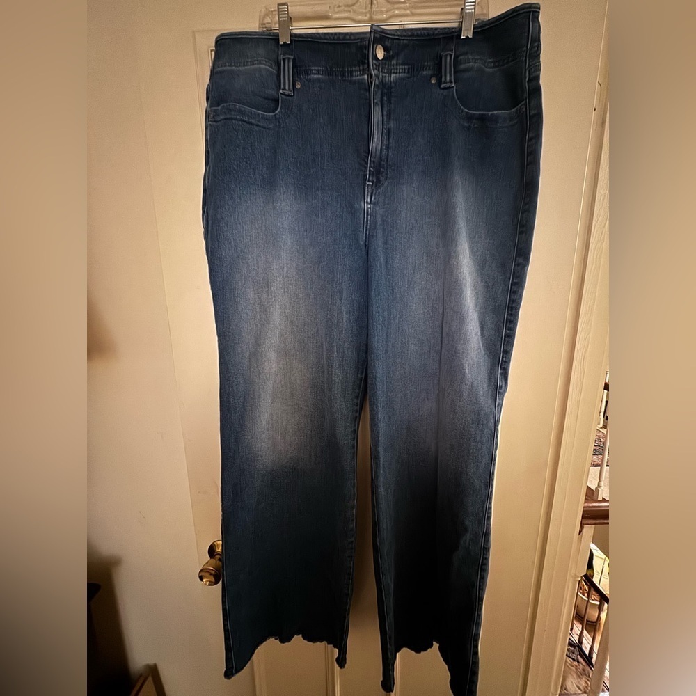 NYDJ Blue Denim Jeans Wide Leg Size 16W. Raw hem - Picture 4 of 4